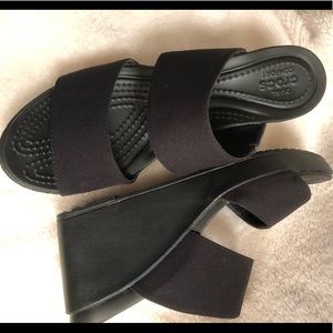 Crocs Women’s Leigh ll Wedge